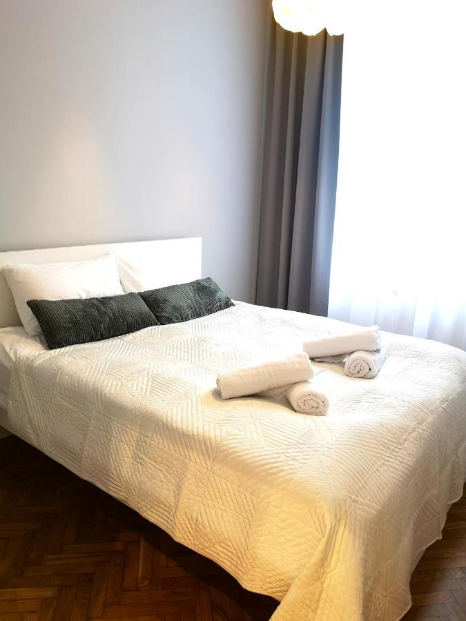 Green Chill Apt Old Town & Wawel Hill By Vistula River - By Homelike קרקוב מראה חיצוני תמונה